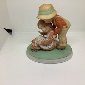 Holly Hobbie Figurine Sharing Fun Vintage Collectible